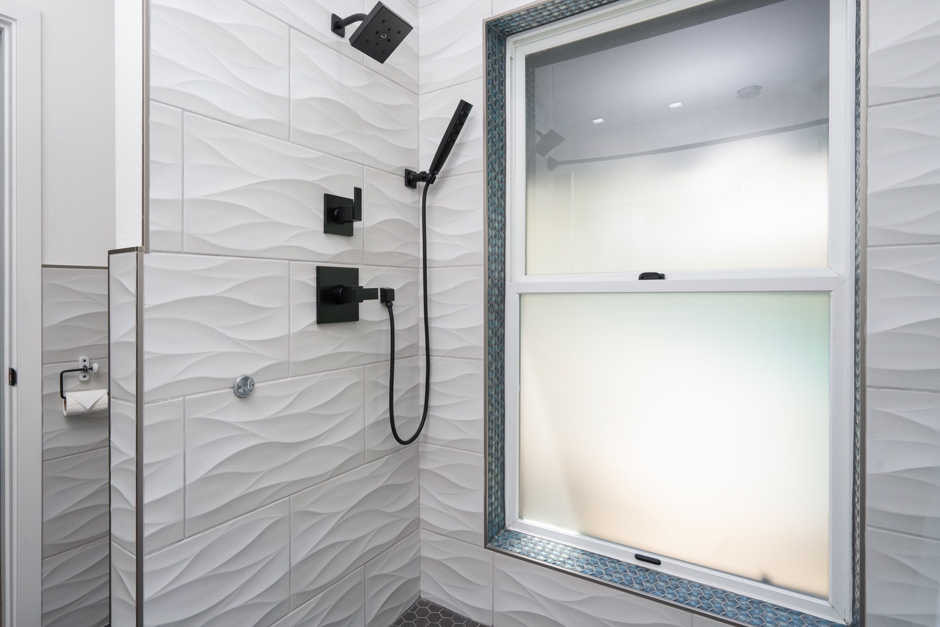 Small Guest Bath Remodel
